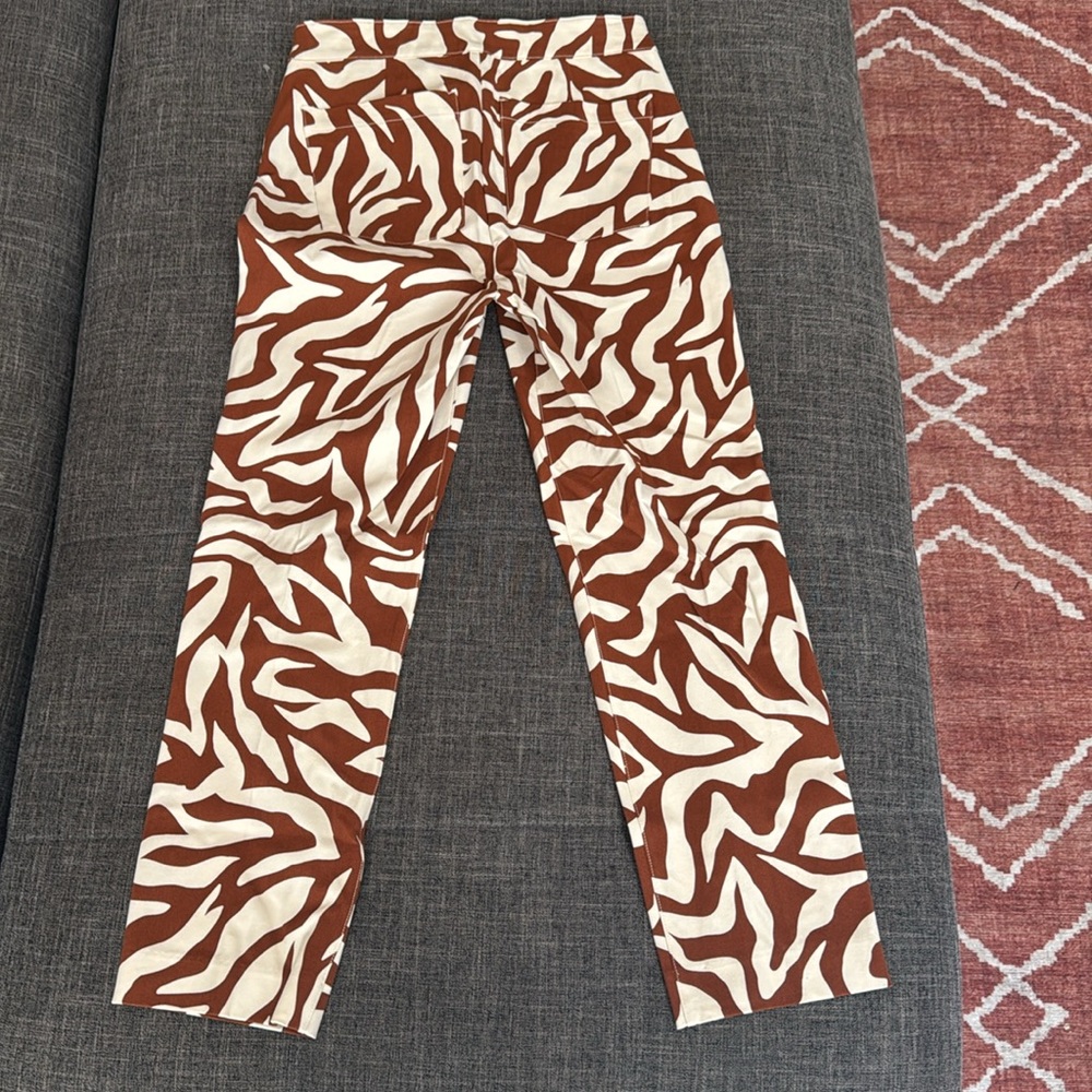 SPANX Zebra Print Stretch Pants Brown Cream Straight Leg NWOT - Picture 4 of 5